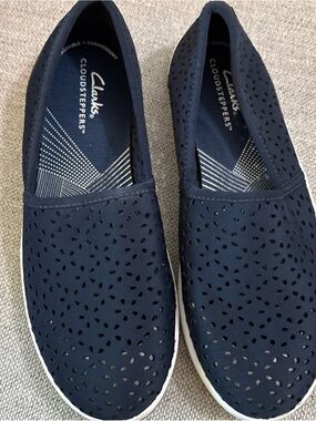 Clarks Navy Perforated Cloudsteppers Slip-On Flats